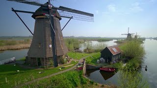 Los molinos de Kinderdijk  NATIONAL GEOGRAPHIC ESPAÑA [upl. by Enitsirhc996]