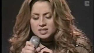 Lara Fabian  Je Suis Malade  Lyrics [upl. by Odnalra]