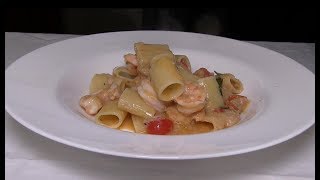 Pasta con Tonno e Gamberi [upl. by Inaliak353]