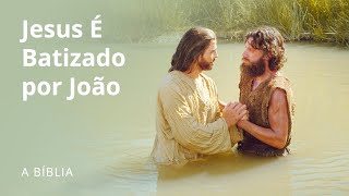 Jesus É Batizado por João [upl. by Leruj]