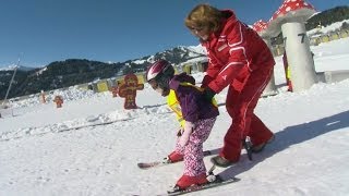 Kinderen leren skiën Nederlands [upl. by Hayse22]