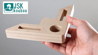 Universal design corner clamp  Right angle corner jig [upl. by Noruq]