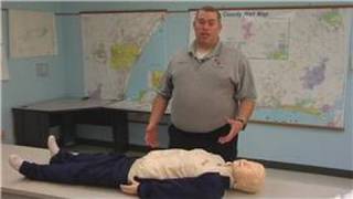 Learn first aid gestures Choking Adult [upl. by Yrrab]