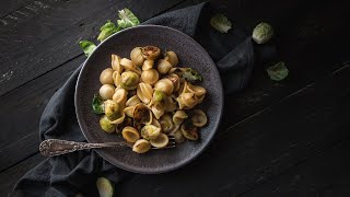 Poêlée pâtes et choux de Bruxelles au vin blanc [upl. by Samuella867]