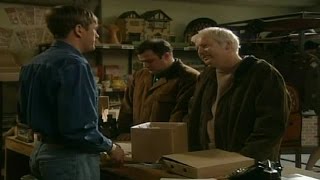 Goodnight Sweetheart S05 E10 My Heart Belongs To Daddy [upl. by Jerrol]