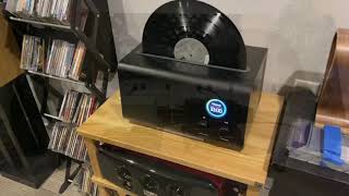 Record Cleaner Shootout Degritter Vs ClearAudio Double Matrix [upl. by Ahtaela695]