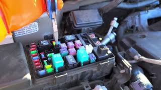 2005 Honda Odyssey AC Fuse amp Relay Air Conditioning Troubleshooting [upl. by Derfniw445]