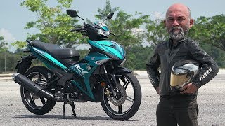 FIRST RIDE 2019 Yamaha Y15ZR V2 Malaysian review  from RM8168 [upl. by Mansur]