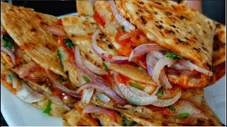 बची हुई रोटी का गज़ब का नास्ता जिसे आप बनाये बिना नहीं रहोगे।  Leftover Roti Ka Nasta  Tasty Snack [upl. by Suired]