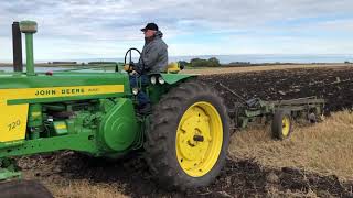 2019 Plowing Hitterdal MN Day 2 starting John Deere 730 and 720 Diesel plus 630 730 50 70 [upl. by Reinhart780]