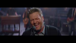 Blake Shelton  God’s Country Live from The Soundstage Sessions [upl. by Firman]