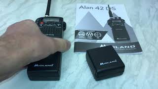 Hi Lo Power demonstration showing S meter on Midland Alan 42 DS Handheld CB Radio [upl. by Bolan286]