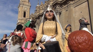 Comparsa de Gigantes y Cabezudos de Zaragoza  San Valero 2017 [upl. by Brit992]